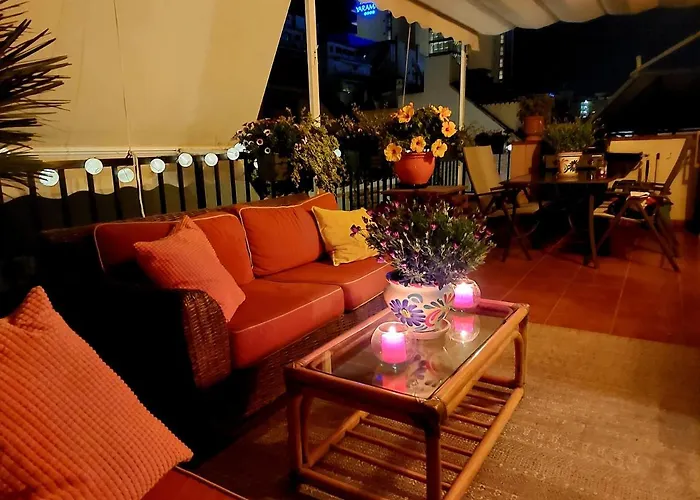 Cozy Penthouse With Excellent Location